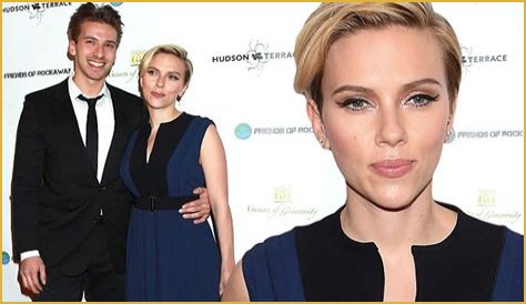 Scarlett Johansson Just Completed the Twin Quiz With Her Twin Brother in Honor of National Twin Day